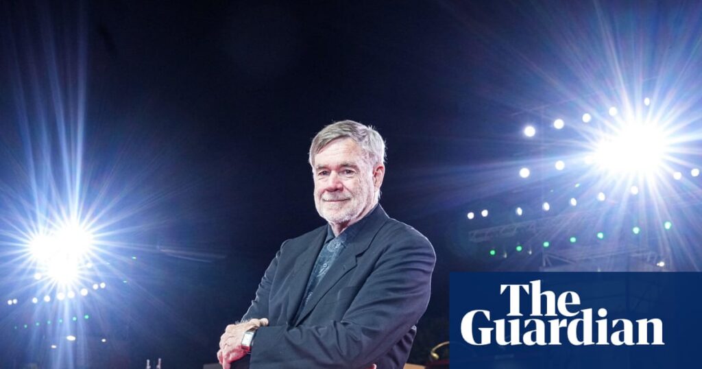 Gus Van Sant Reflects on Assistant's Proposal for Luigi Mangione Statue: "Our Generation Viewed It as a Daring Undertaking"