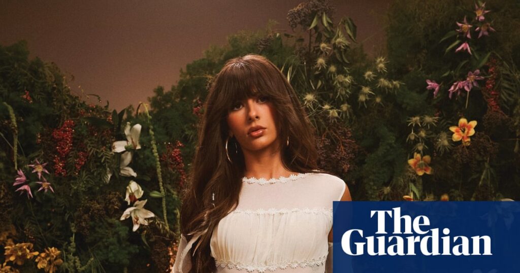 Gen Z Women Making Waves in Country Music: 'Fans Surpass Gatekeepers' in Influence