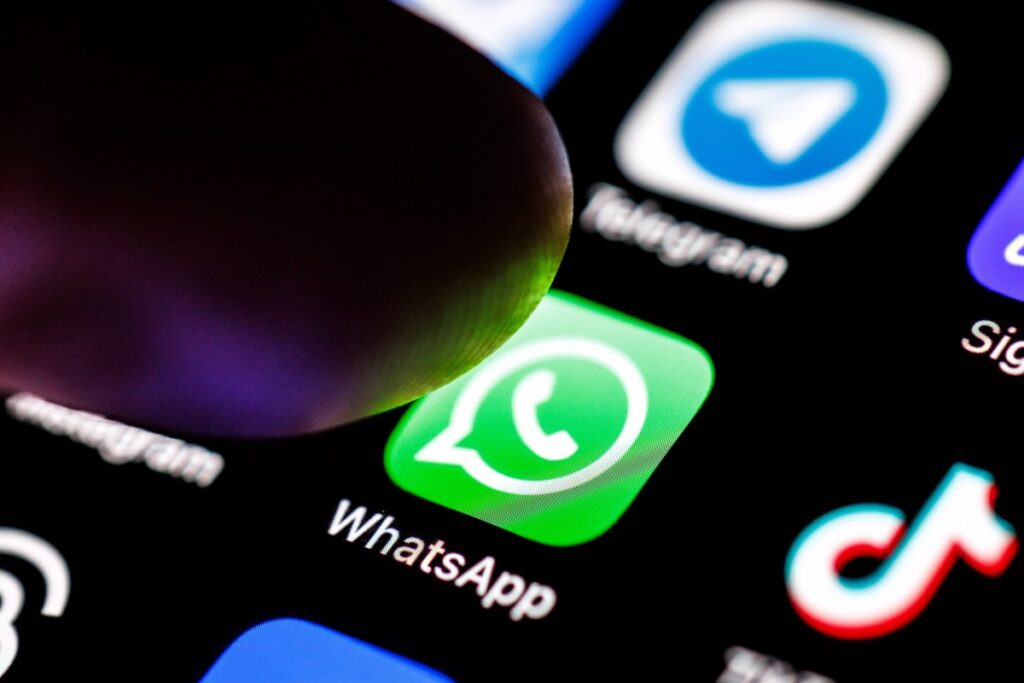 WhatsApp Introduces Parent-Linked Accounts for Pre-Teens