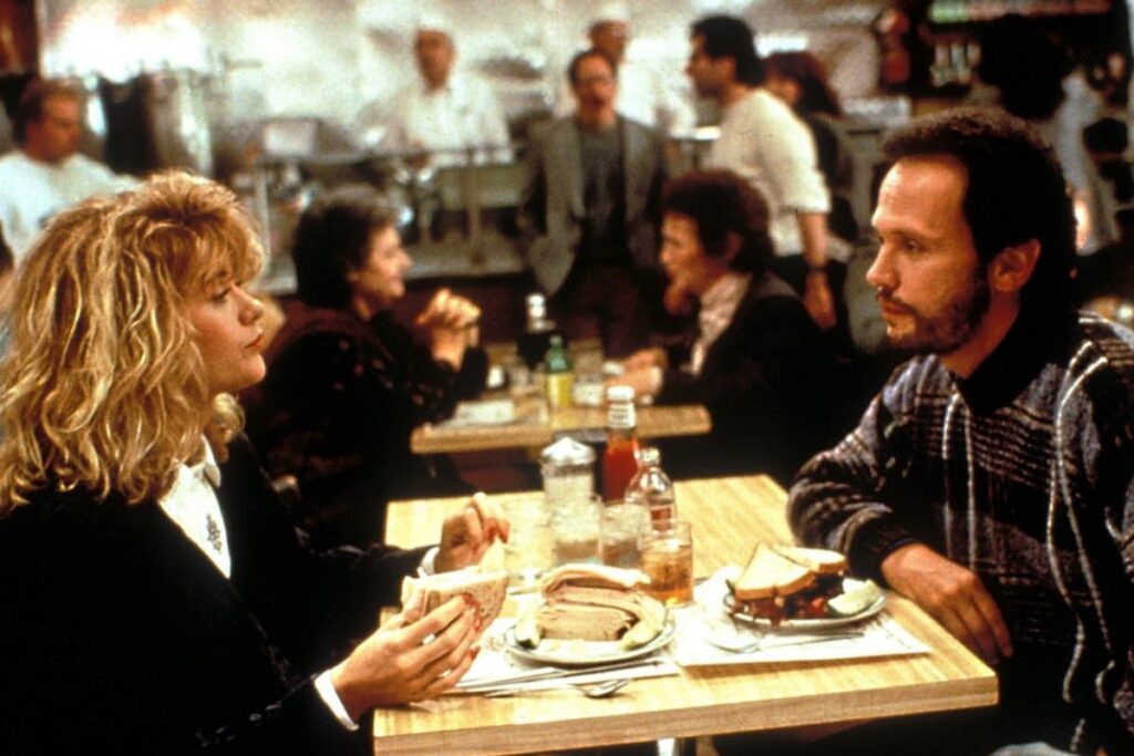 Navigating First Date Conversations: What Topics to Avoid and Which to Embrace